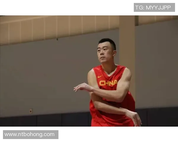 韩德君的篮球生涯回顾与未来展望：从青涩少年到CBA传奇巨星的成长之路